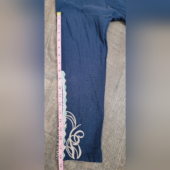 Johnny Was Byia Myrtle Embroidered V Neck Tunic Women's M Blue Multi Ocean Theme - Picture 13 of 15